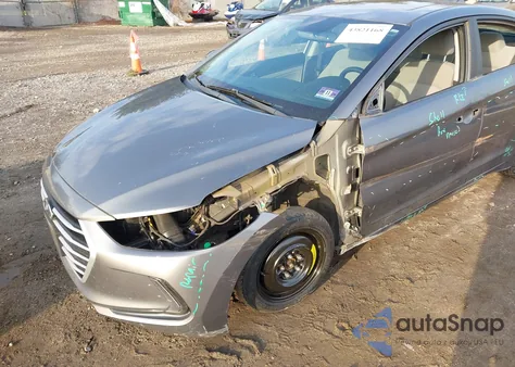 2018 Hyundai Elantra Value Edition из США, поврежденный, VIN 5NPD84LF1JH282736